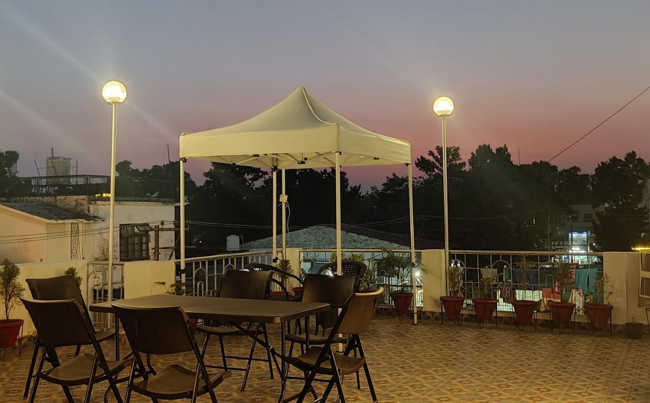 Solitude, The Boutique Hotel Haldwāni Екстериор снимка