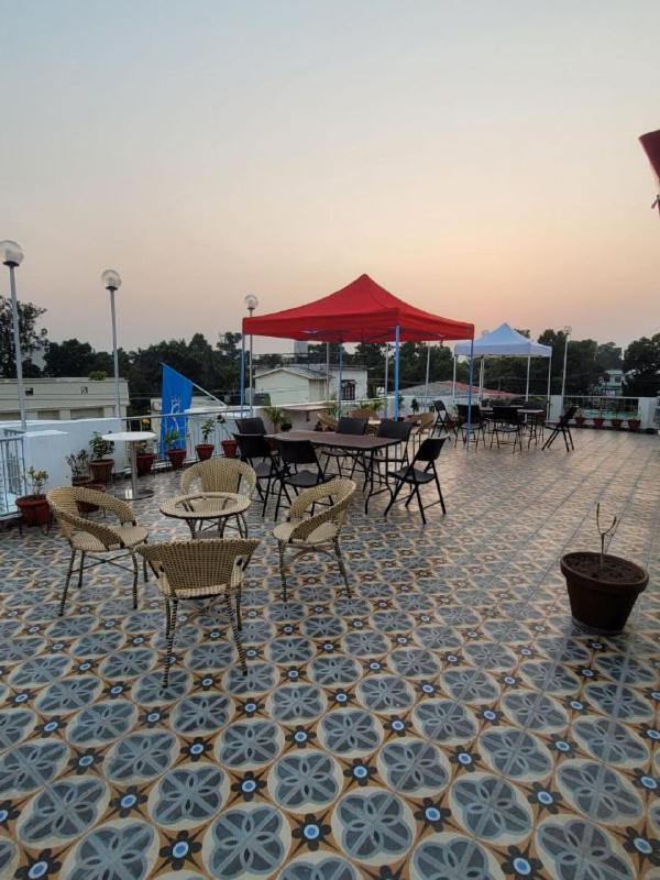 Solitude, The Boutique Hotel Haldwāni Екстериор снимка