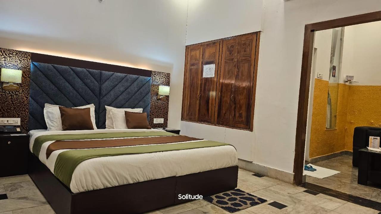 Solitude, The Boutique Hotel Haldwāni Стая снимка